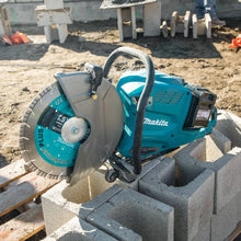 Load image into Gallery viewer, Makita GEC01PL 80V XGT Brushless 14" Power Cutter Kit