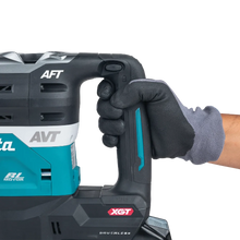 Load image into Gallery viewer, Makita GRH05M1 40V max XGT® Brushless 1‑9/16" SDS‑MAX AVT® Rotary Hammer Kit, AFT®, AWS® Capable (4.0Ah)