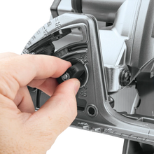 Load image into Gallery viewer, Makita GSR02M1 40V max XGT® Brushless Cordless Rear Handle 10‑1/4" Circular Saw Kit, AWS® Capable (4.0Ah)