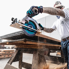 Load image into Gallery viewer, Makita GSR02M1 40V max XGT® Brushless Cordless Rear Handle 10‑1/4" Circular Saw Kit, AWS® Capable (4.0Ah)