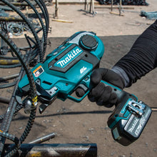 Load image into Gallery viewer, Makita XRT01TK 18V LXT® Lithium‑Ion Brushless Cordless Rebar Tying Tool Kit (5.0Ah)