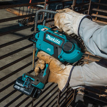 Load image into Gallery viewer, Makita XRT01TK 18V LXT® Lithium‑Ion Brushless Cordless Rebar Tying Tool Kit (5.0Ah)