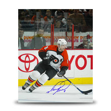 Load image into Gallery viewer, Mark Recchi in Action Philadelphia Flyers Autographed 11" x 14" Hockey Photo