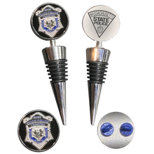 Load image into Gallery viewer, BL18-004 Massachusetts State Police Mass Trooper MSP Challenge Coin Wine Bottle Stopper with Lapel Pin