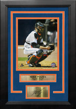 Load image into Gallery viewer, Mike Piazza Catching Action 8"x 10" Framed Baseball Photo with Engraved Autograph