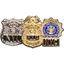 Load image into Gallery viewer, GL15-001 NYPD Officer Sergeant Detective Lapel Pin dual plated 3D top quality