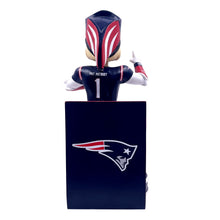 Load image into Gallery viewer, New England Patriots Hero Series Mascot Bobblehead