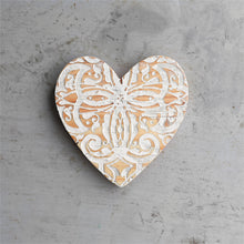 Load image into Gallery viewer, Ornate Pattern No 4 Pallet Hearts