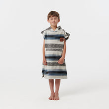 Load image into Gallery viewer, Oso Kids Poncho