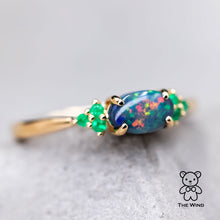 Load image into Gallery viewer, Australian Black Opal &amp; Tsavorite Garnet Engagement Wedding Ring 18K Yellow Gold