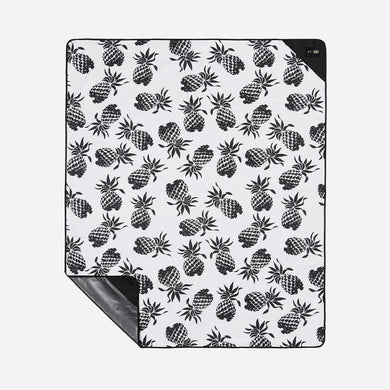 Pineapps Quick-Dry Picnic Blanket | Hoffman Fabrics x Slowtide