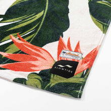 Load image into Gallery viewer, Mauka Beach Towel
