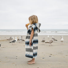 Load image into Gallery viewer, Oso Kids Poncho