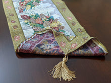 Load image into Gallery viewer, DaDa Bedding Rustic Floral Bouquet Lights Holiday Tapestry Dining Table Runner (6068)