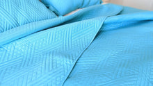 Load image into Gallery viewer, DaDa Bedding Gentle Wave Turquoise Teal Blue Lagoon Lightweight Quilted Bedspread Set (LH3000)