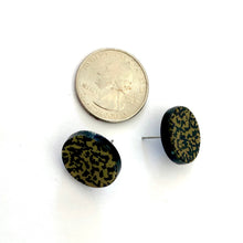 Load image into Gallery viewer, Gold &amp; Black Spattered Black Disc Stud Earrings