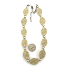 Load image into Gallery viewer, Cream &amp; Gold Oval Beaded Marco Necklace