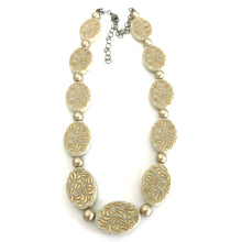 Load image into Gallery viewer, Cream &amp; Gold Oval Beaded Marco Necklace