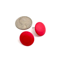 Load image into Gallery viewer, Bright Pink Disc Stud Earrings