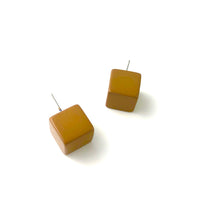 Load image into Gallery viewer, Coffee Brown Jumbo Cube Stud Earrings