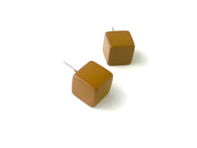 Load image into Gallery viewer, Coffee Brown Jumbo Cube Stud Earrings