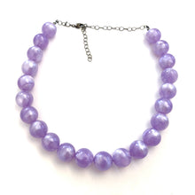 Load image into Gallery viewer, Lavender Purple Marbled Lucite Marco Necklace