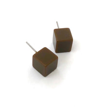 Load image into Gallery viewer, Mocha Brown Midi Cube Stud Earrings