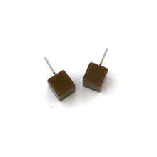 Load image into Gallery viewer, Mocha Brown Midi Cube Stud Earrings