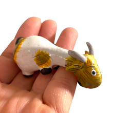 Load image into Gallery viewer, Wooden Minimal Goat Shelf Figurine Decoration