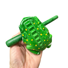 Load image into Gallery viewer, 3&quot; Medium Green Leaf Musical Percussion Frog