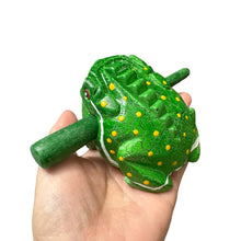Load image into Gallery viewer, 3&quot; Medium Green Leaf Musical Percussion Frog