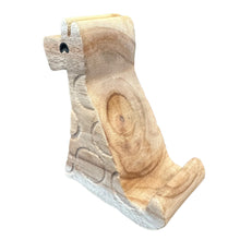 Load image into Gallery viewer, Wooden Giraffe Phone Holder