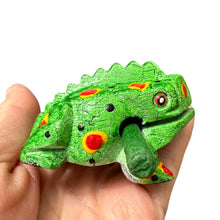 Load image into Gallery viewer, 1.5&quot; Wooden Musical Frog - Green Spring Design (Percussion Instrument)