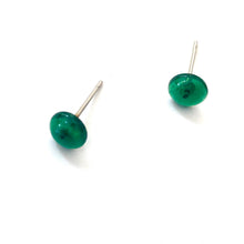 Load image into Gallery viewer, Emerald Green Marbled Small Retro Button Stud Earrings