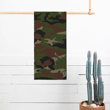 Load image into Gallery viewer, Regime Lightweight Quick-Dry Travel Towel