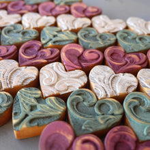 Load image into Gallery viewer, Rococo Hearts