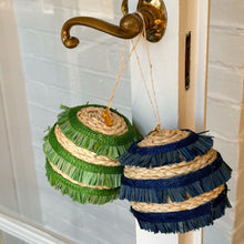Load image into Gallery viewer, Ruffle straw balls, set of four, green