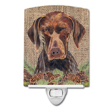 Load image into Gallery viewer, German Shorthaired Pointer Faux Burlap and Pine cones Ceramic Night Light SC9035CNL