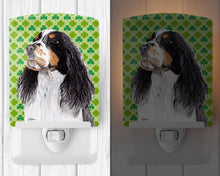Load image into Gallery viewer, Springer Spaniel St. Patrick's Day Shamrock Portrait Ceramic Night Light SC9281CNL