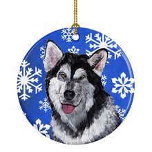 Load image into Gallery viewer, Alaskan Malamute Winter Snowflakes Holiday Ceramic Ornament SC9491CO1