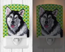 Load image into Gallery viewer, Alaskan Malamute St. Patrick's Day Shamrock Ceramic Night Light SC9493CNL