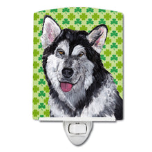 Load image into Gallery viewer, Alaskan Malamute St. Patrick's Day Shamrock Ceramic Night Light SC9493CNL