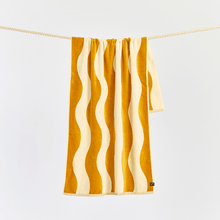 Load image into Gallery viewer, Slowtide Stripe Premium Woven Towel - Brush