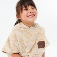 Load image into Gallery viewer, Ginny Kids Poncho