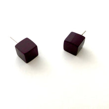 Load image into Gallery viewer, Eggplant Midi Cube Stud Earrings