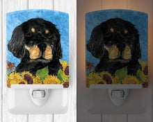 Load image into Gallery viewer, Gordon Setter in Summer Flowers Ceramic Night Light SS4148CNL