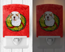 Load image into Gallery viewer, Clumber Spaniel Cristmas Wreath Ceramic Night Light SS4189CNL