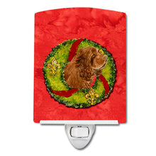 Load image into Gallery viewer, Sussex Spaniel Cristmas Wreath Ceramic Night Light SS4197CNL