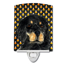 Load image into Gallery viewer, Gordon Setter Candy Corn Halloween Portrait Ceramic Night Light SS4308CNL