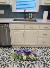 Load image into Gallery viewer, Alaskan Malamute Machine Washable Memory Foam Mat SS8157RUG